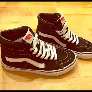 High Skate Vans shoes.
